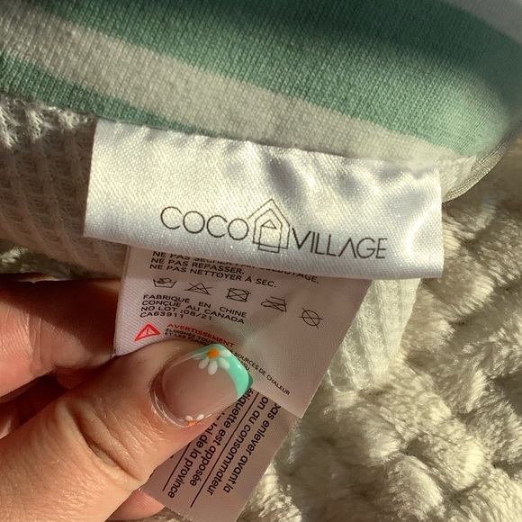 Coco Village Plush Llama Sensory Stuffed Animal Toy Mirror Crinkle Wood Teether - Picture 10 of 14